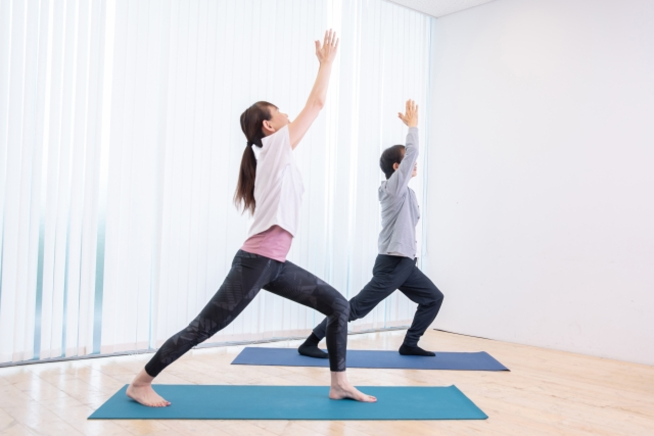 毎日続けられるヨガの基本ポーズで姿勢を整えよう