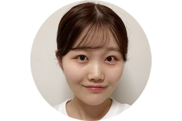 金山　真子